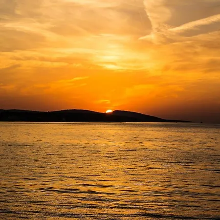 Apartamento Bright In With Terrace And Garden, 65 M² *