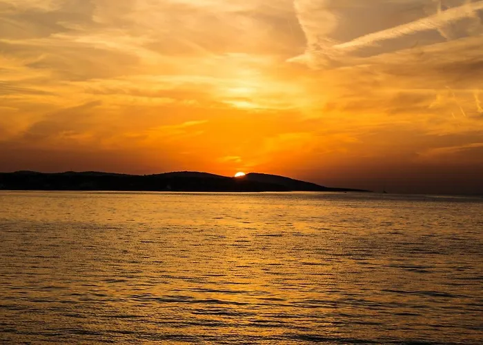 Apartamento Bright In With Terrace And Garden, 65 M² *